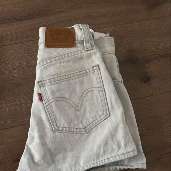 Levi's short LEVIS - Picture 2 of 2
